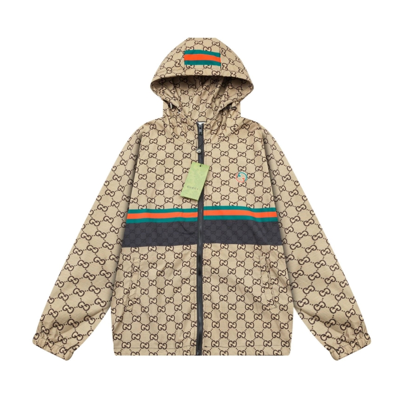 G*u*i coats